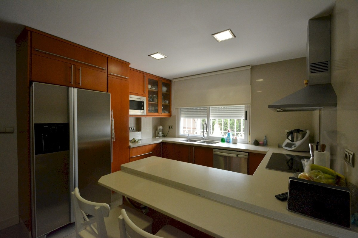 Finca - Cortijo te koop in Almoradi | 4 slaapkamers H4904158