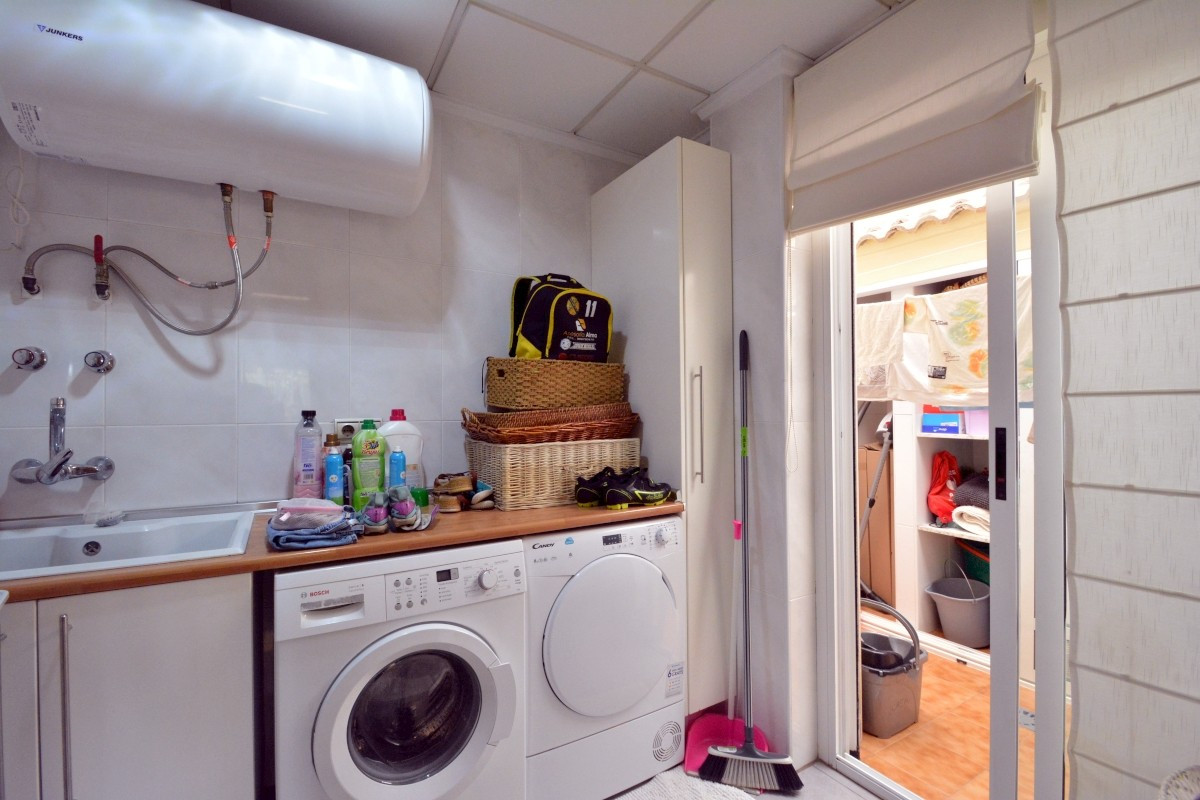 Finca - Cortijo te koop in Almoradi | 4 slaapkamers H4904158