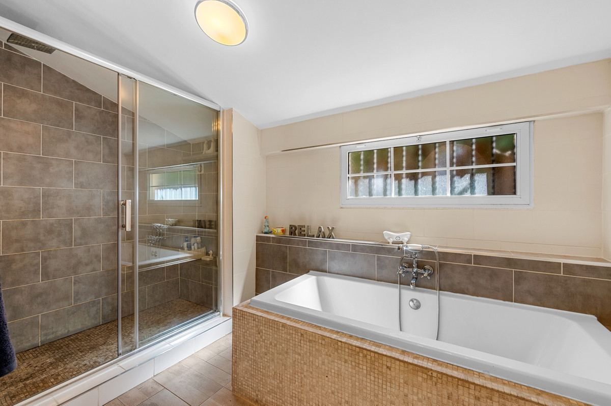 Finca - Cortijo te koop in Almoradi | 6 slaapkamers H5214010