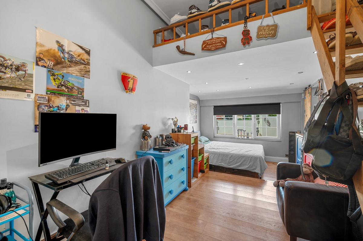 Finca - Cortijo te koop in Almoradi | 6 slaapkamers H5214010