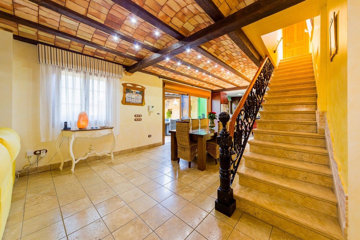 Property main view 40