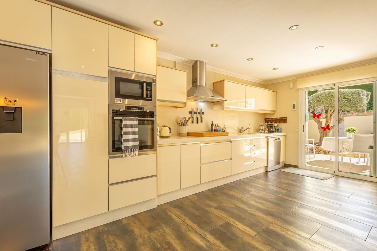 Property main view 12