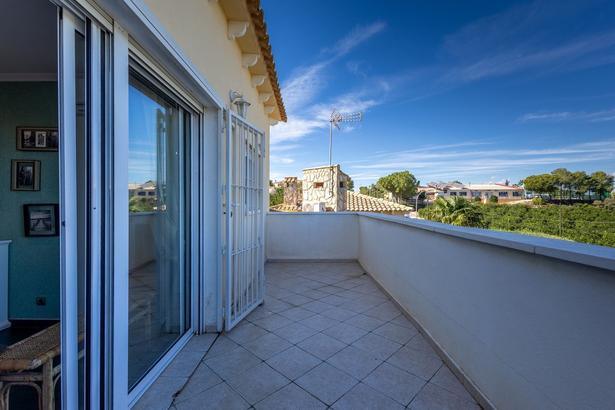 Property main view 40