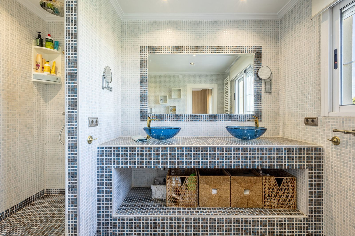 Property main view 42