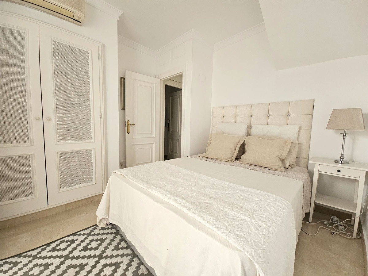 Geschakelde Woning te koop in Aloha | 3 slaapkamers H5064592