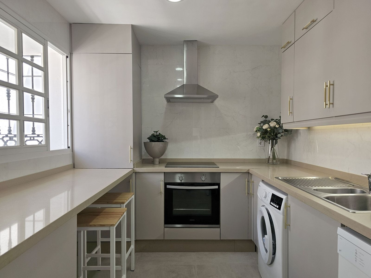 Geschakelde Woning te koop in Aloha | 3 slaapkamers H5064592