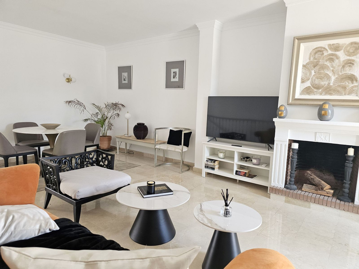 Geschakelde Woning te koop in Aloha | 3 slaapkamers H5064592