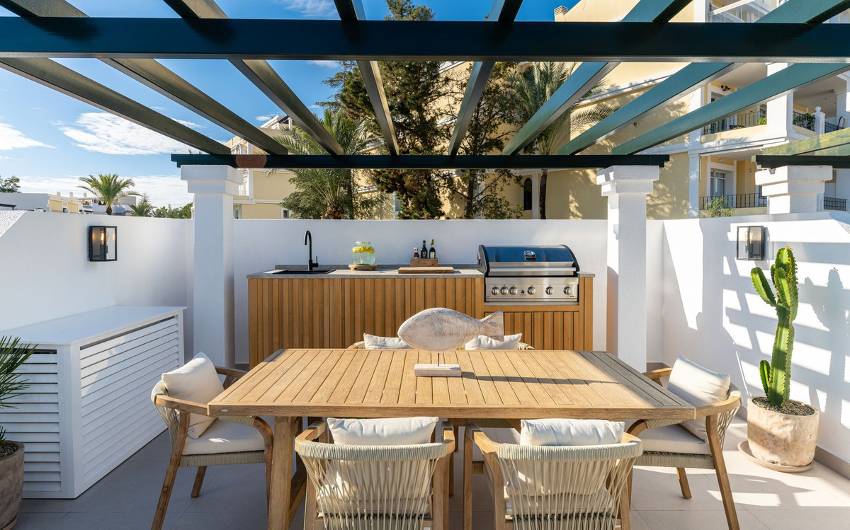 Huis te koop in Aloha | 3 slaapkamers H5076421