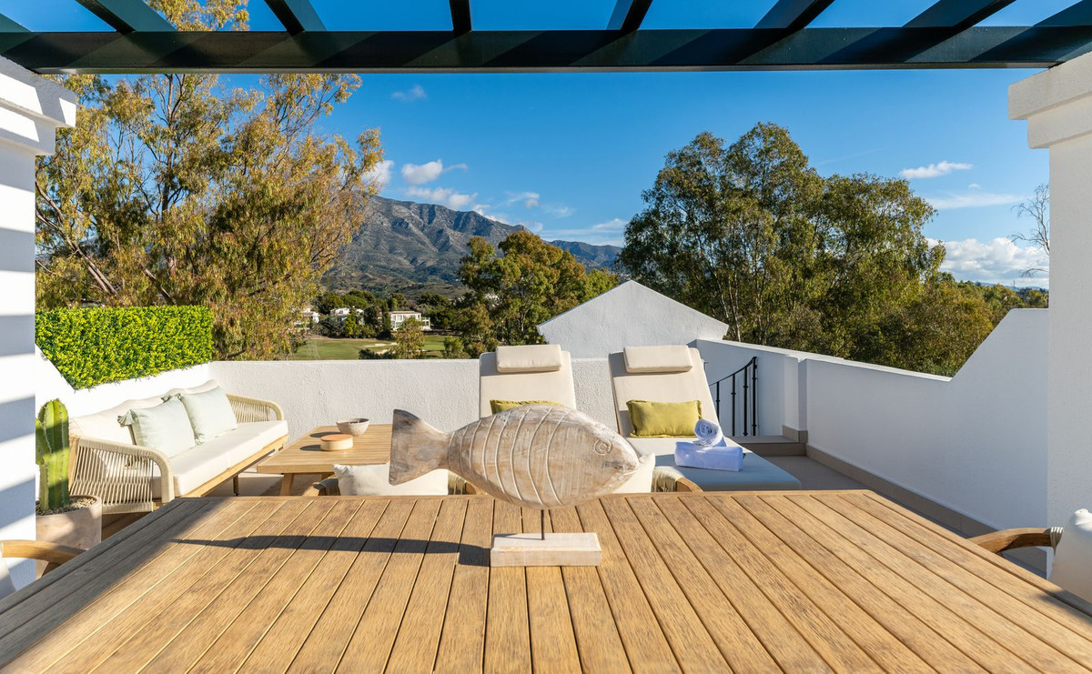Huis te koop in Aloha | 3 slaapkamers H5076421