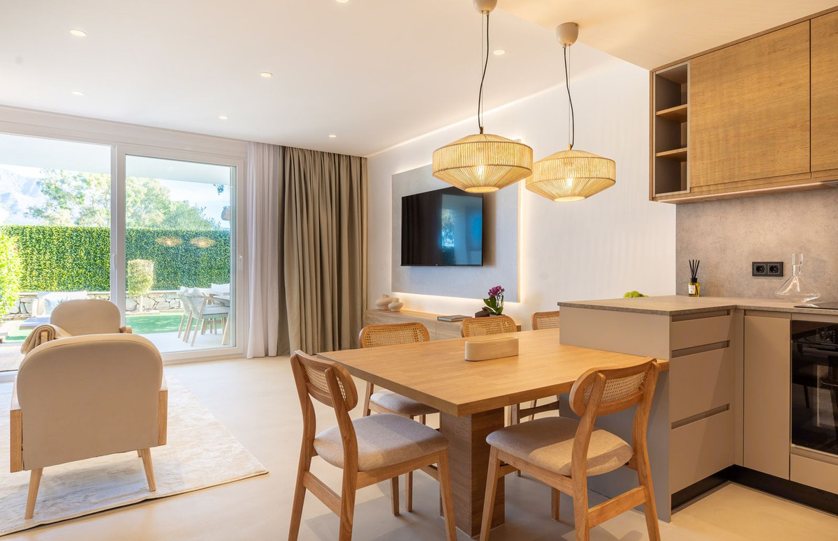 Huis te koop in Aloha | 3 slaapkamers H5076421