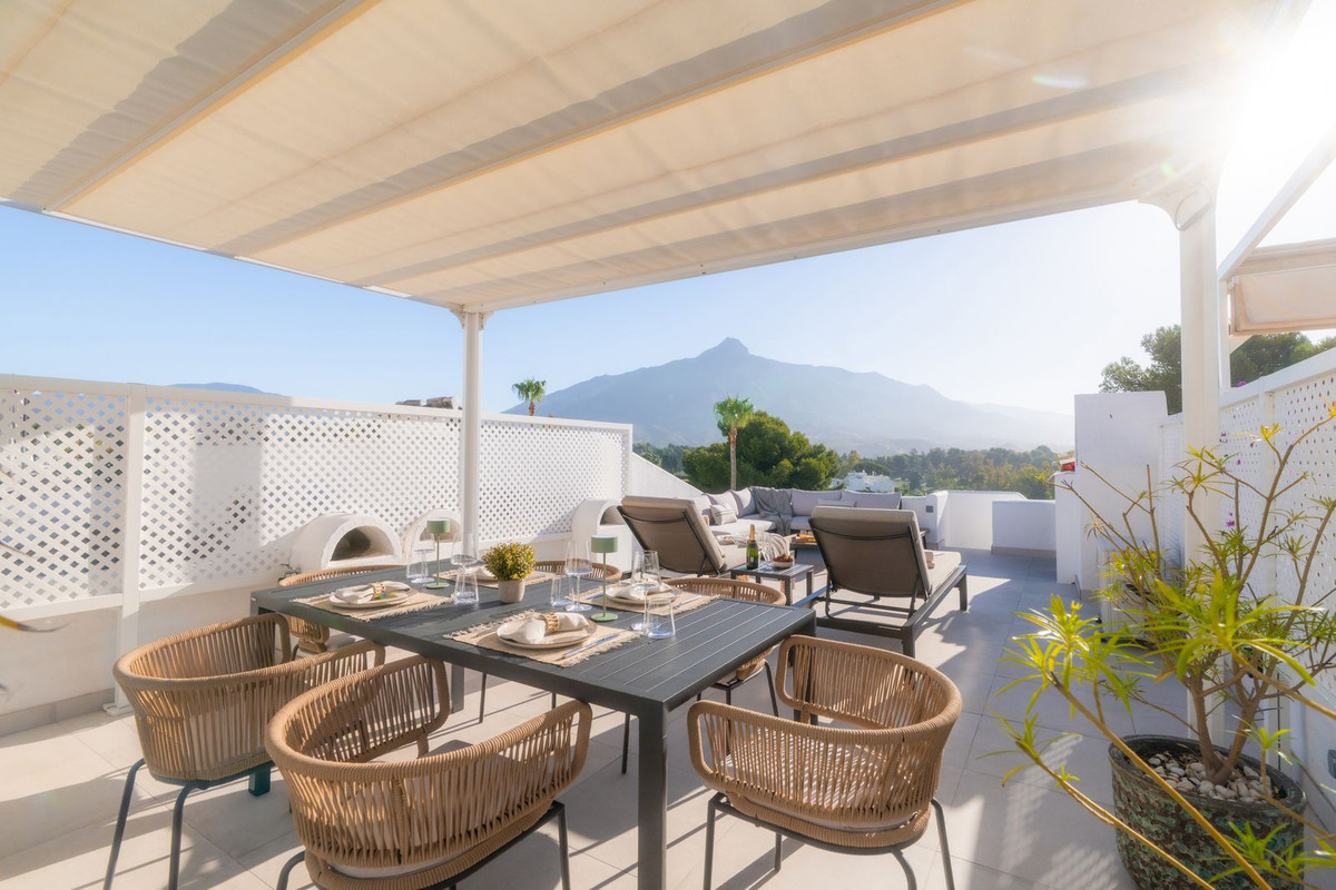 Geschakelde Woning te koop in Aloha | 2 slaapkamers H5114287