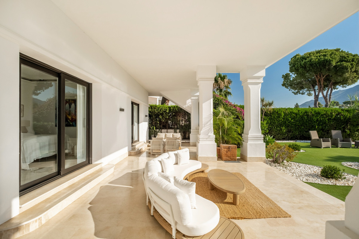 Vrijstaande Villa te koop in Aloha | 7 slaapkamers H5127520