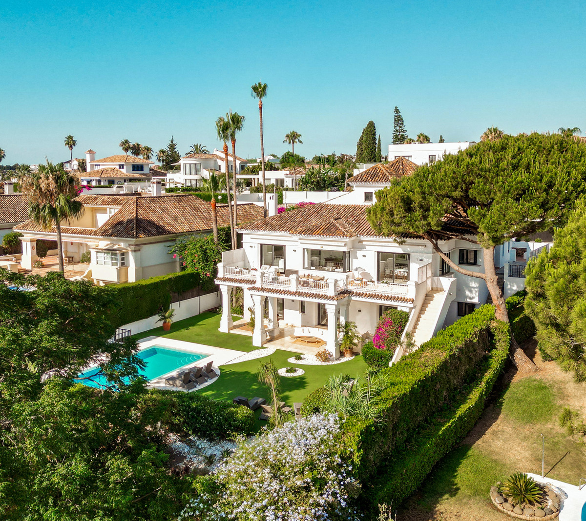 Vrijstaande Villa te koop in Aloha | 7 slaapkamers H5127520