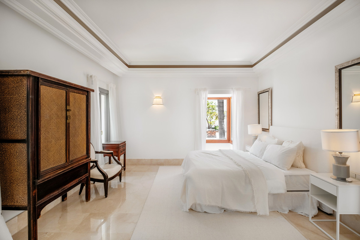 Vrijstaande Villa te koop in Aloha | 7 slaapkamers H5127520