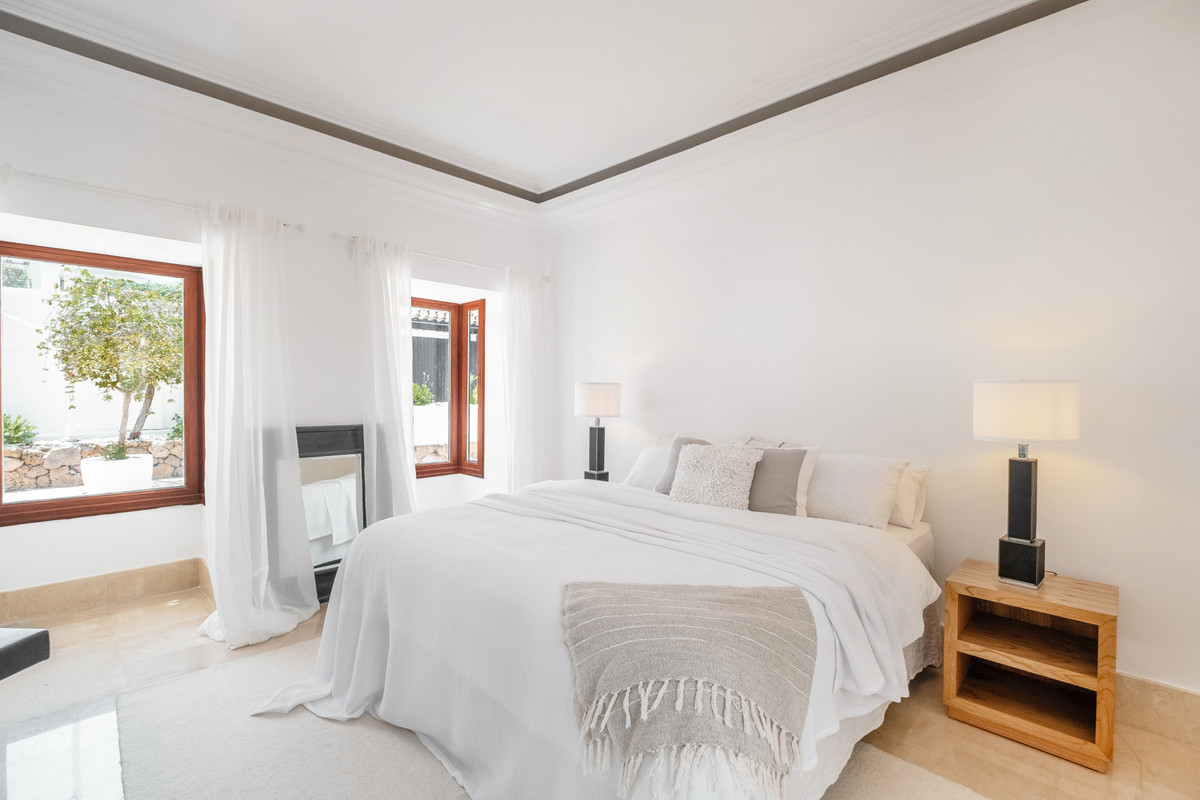 Vrijstaande Villa te koop in Aloha | 7 slaapkamers H5127520