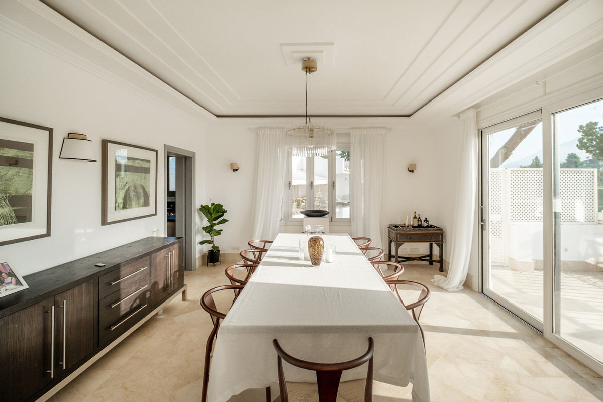 Vrijstaande Villa te koop in Aloha | 7 slaapkamers H5127520