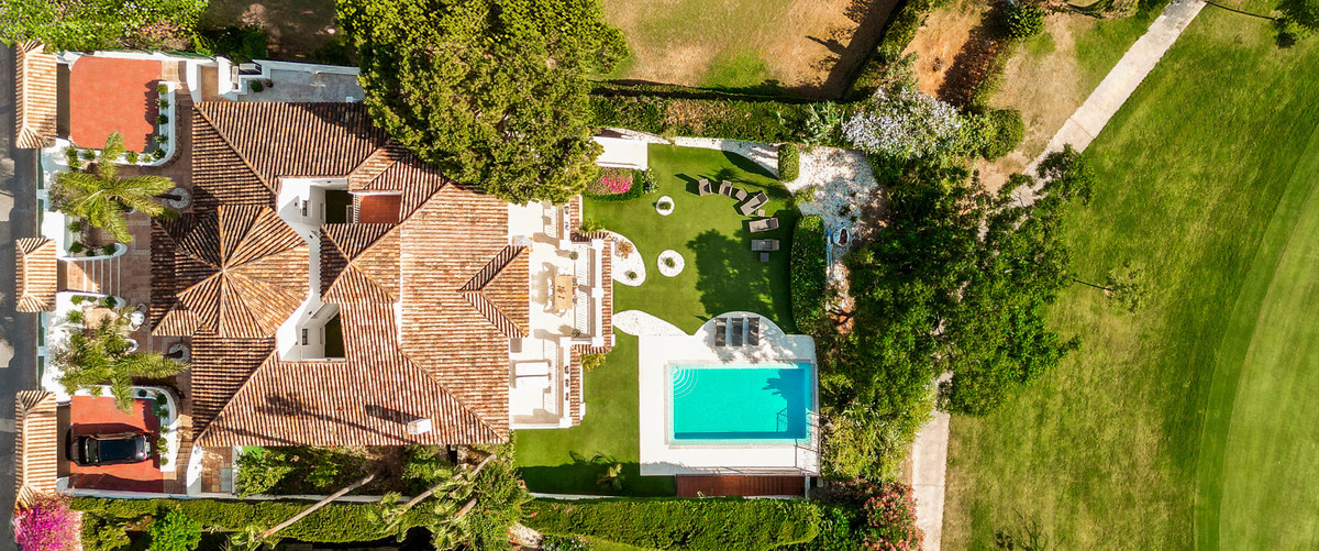 Vrijstaande Villa te koop in Aloha | 7 slaapkamers H5127520