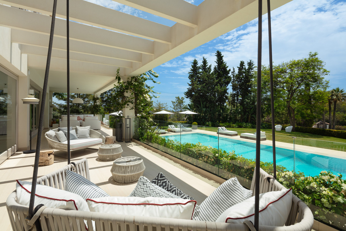 Vrijstaande Villa te koop in Aloha | 6 slaapkamers H5153119