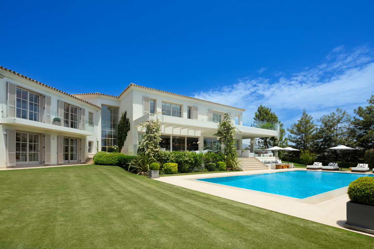 Vrijstaande Villa te koop in Aloha | 6 slaapkamers H5153119