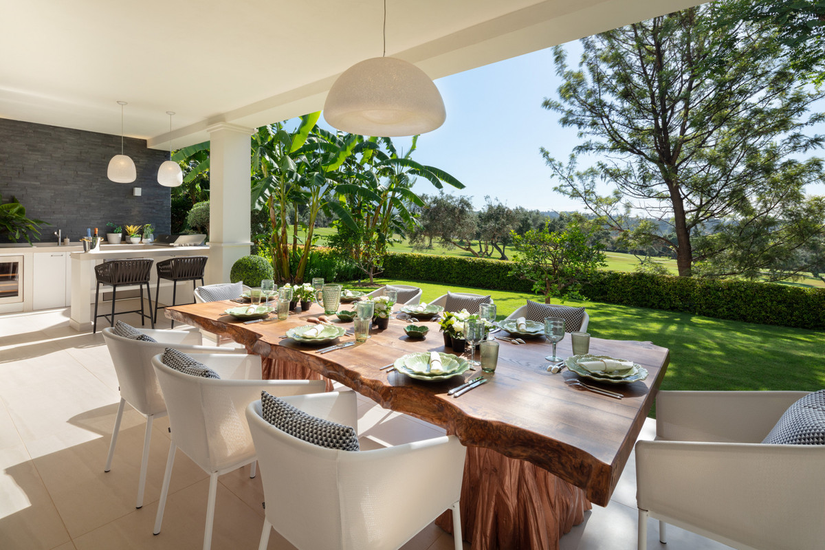 Vrijstaande Villa te koop in Aloha | 6 slaapkamers H5153119