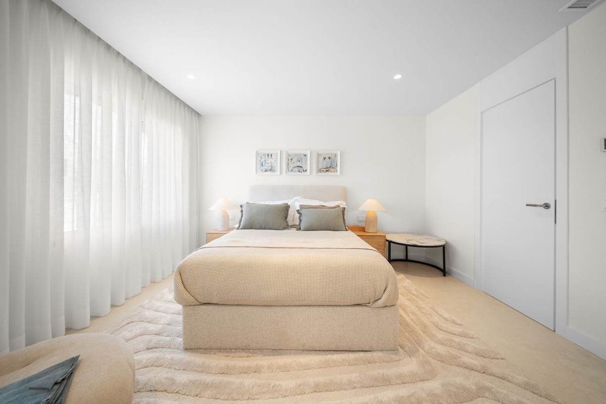 Geschakelde Woning te koop in Aloha | 3 slaapkamers H5167342