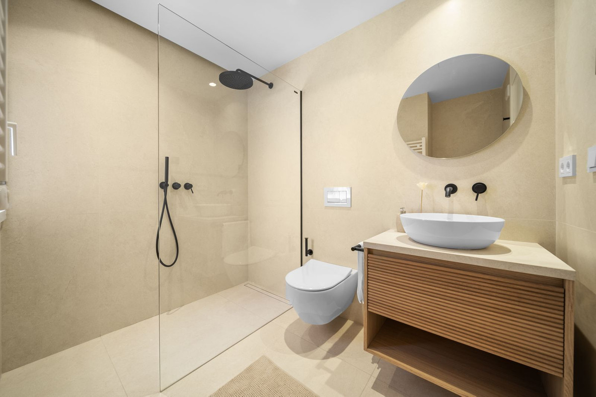 Geschakelde Woning te koop in Aloha | 3 slaapkamers H5167342