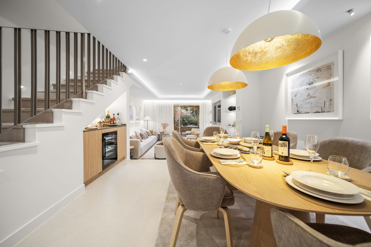 Geschakelde Woning te koop in Aloha | 3 slaapkamers H5167342