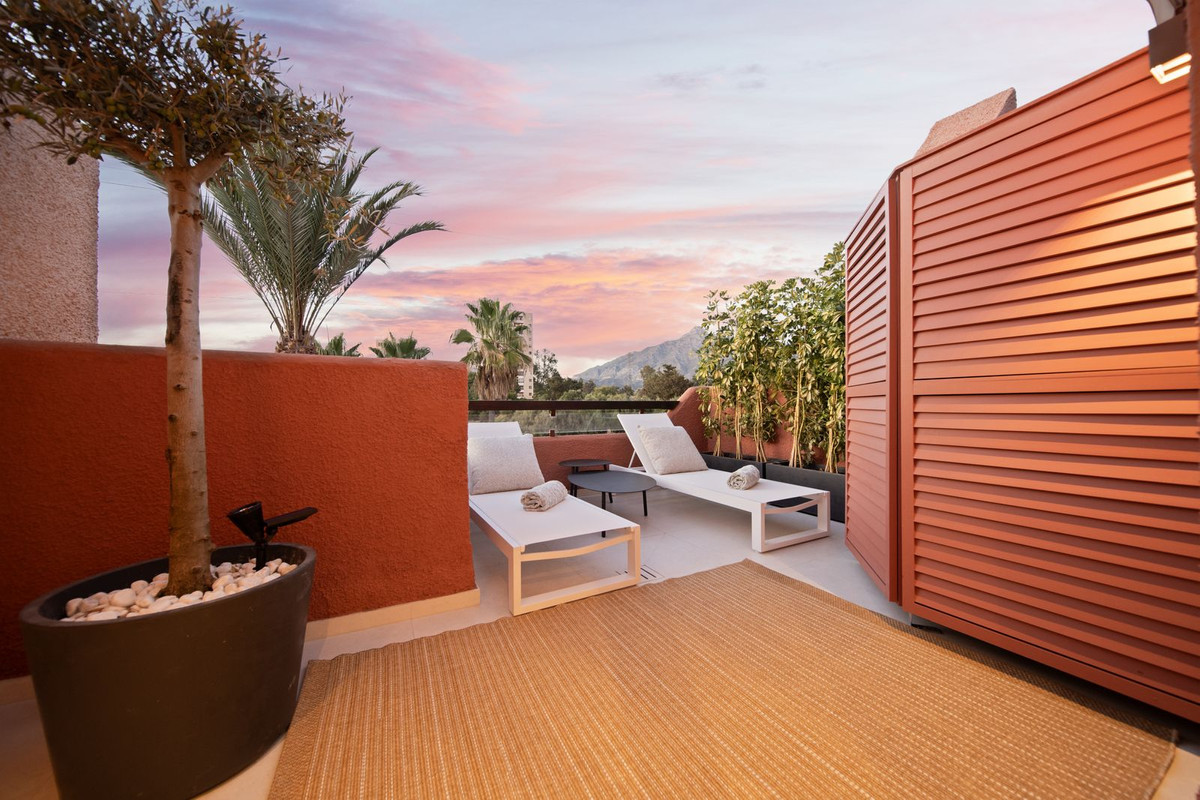 Geschakelde Woning te koop in Aloha | 3 slaapkamers H5167342