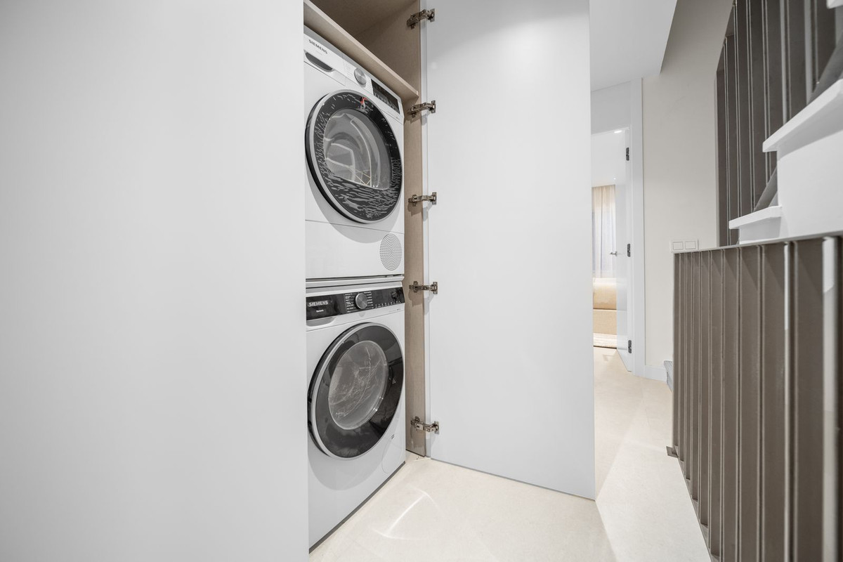 Geschakelde Woning te koop in Aloha | 3 slaapkamers H5167342