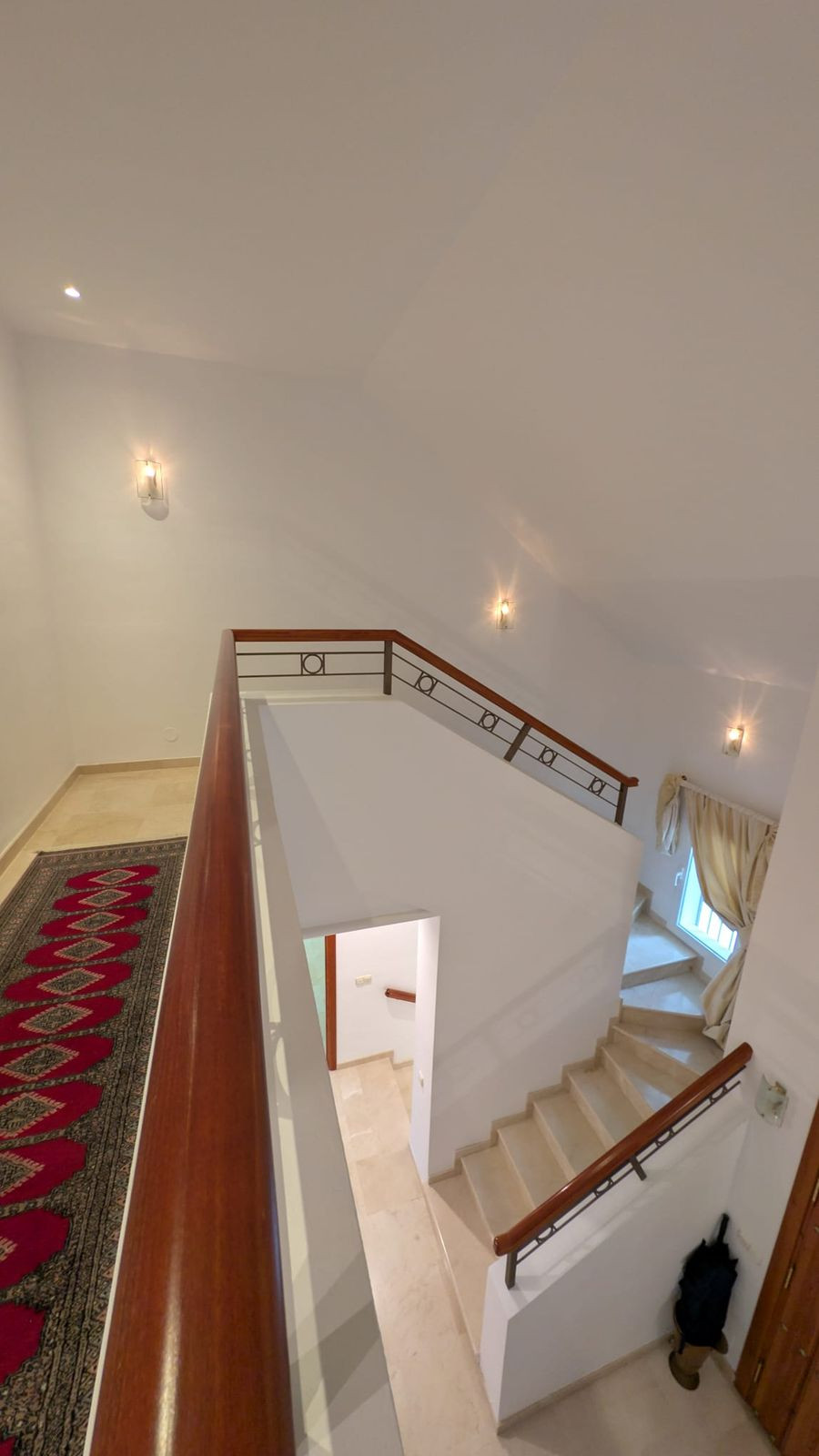 Vrijstaande Villa te koop in Aloha | 7 slaapkamers H5211865