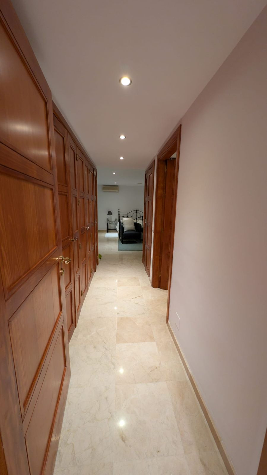 Vrijstaande Villa te koop in Aloha | 7 slaapkamers H5211865