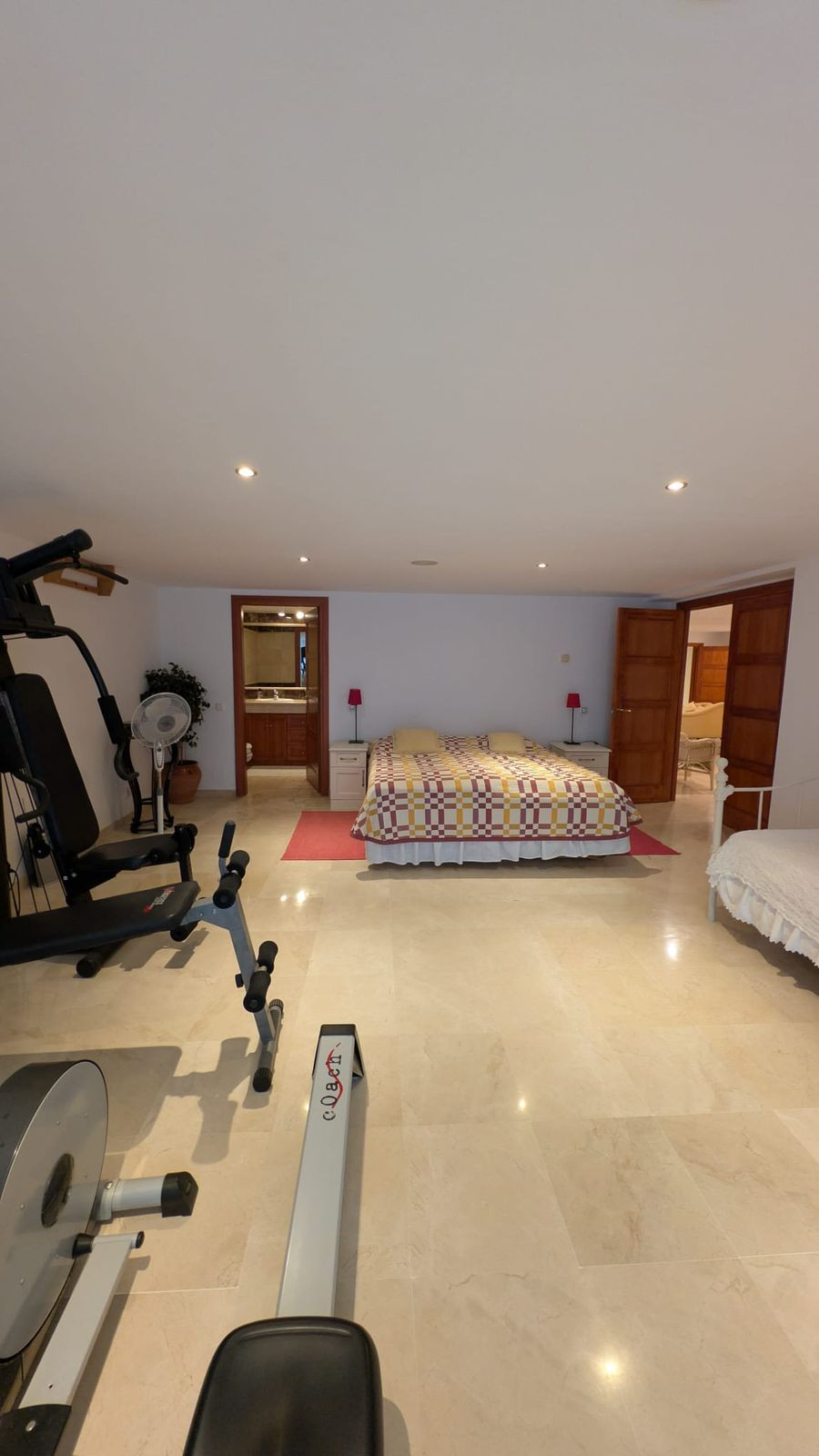 Vrijstaande Villa te koop in Aloha | 7 slaapkamers H5211865