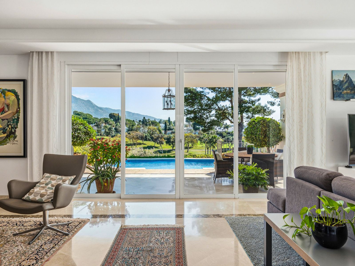 Vrijstaande Villa te koop in Aloha | 7 slaapkamers H5346514