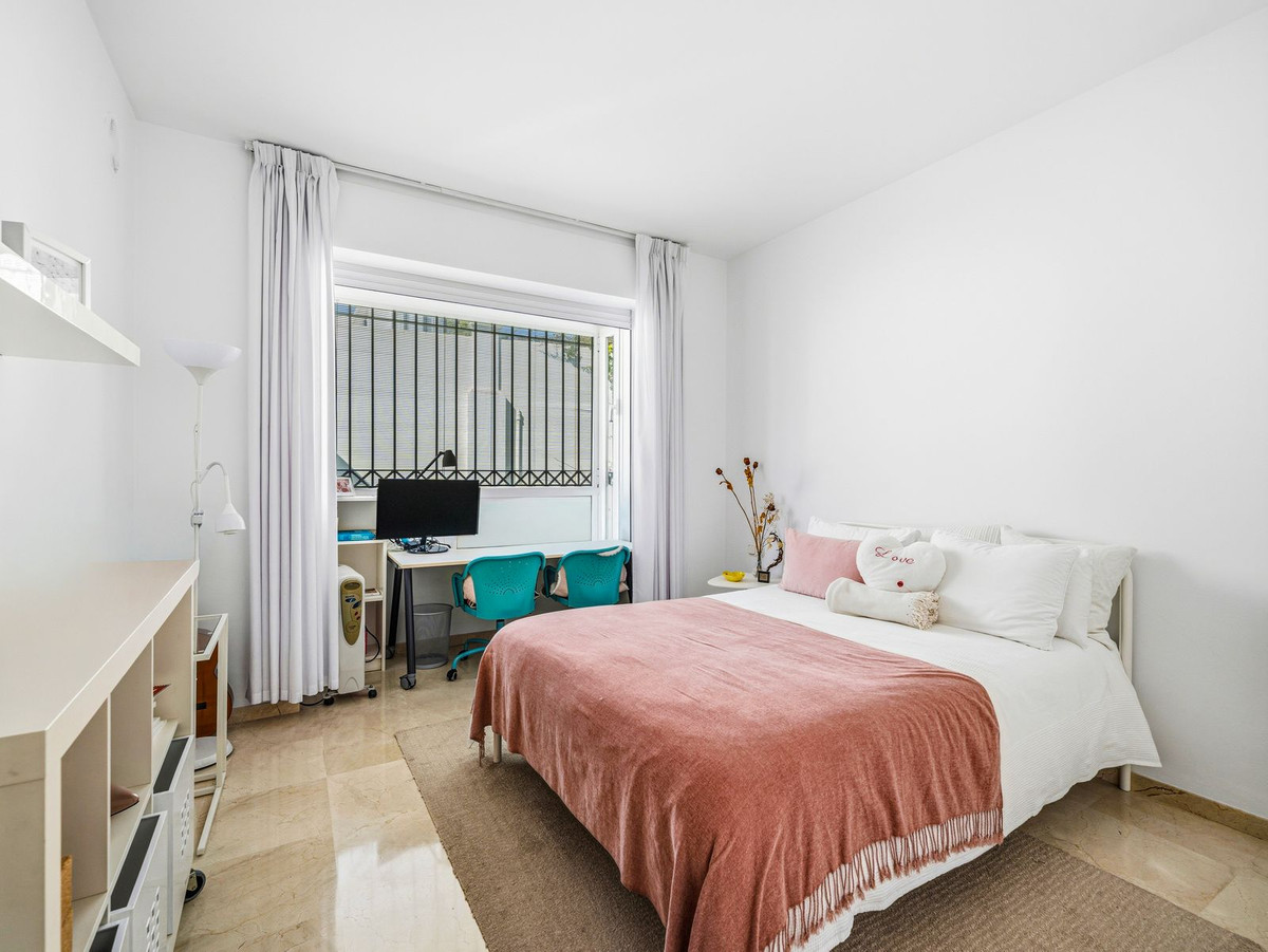 Vrijstaande Villa te koop in Aloha | 7 slaapkamers H5346514