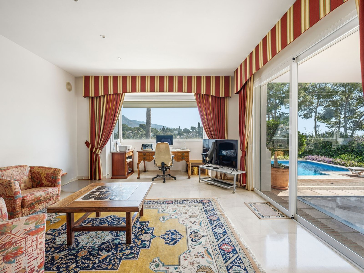 Vrijstaande Villa te koop in Aloha | 7 slaapkamers H5346514