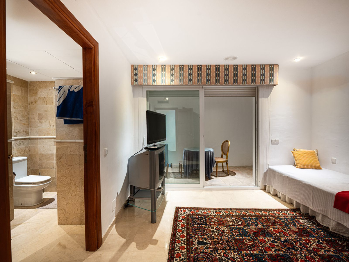 Vrijstaande Villa te koop in Aloha | 7 slaapkamers H5346514