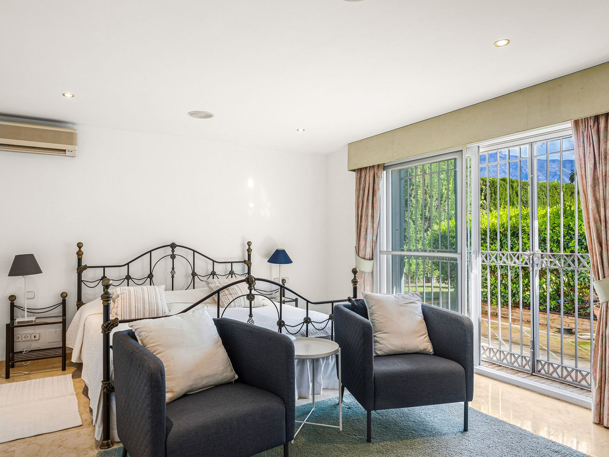 Vrijstaande Villa te koop in Aloha | 7 slaapkamers H5346514