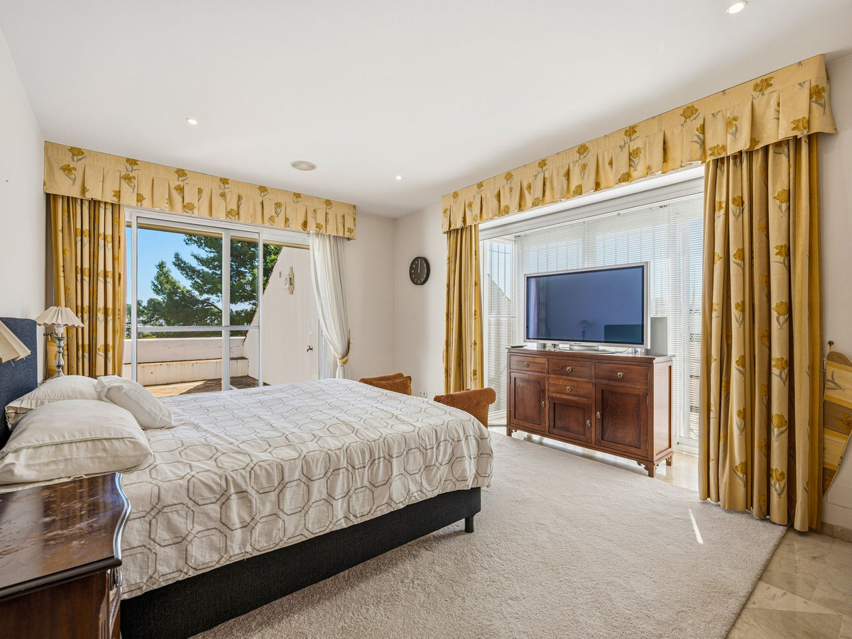 Vrijstaande Villa te koop in Aloha | 7 slaapkamers H5346514