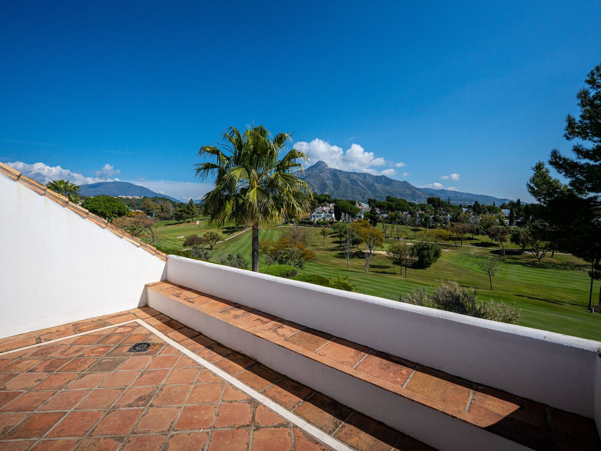 Vrijstaande Villa te koop in Aloha | 7 slaapkamers H5346514