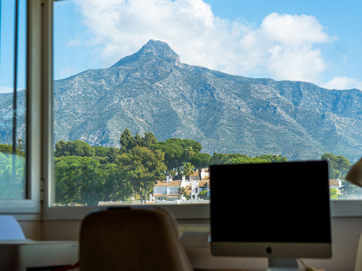 Vrijstaande Villa te koop in Aloha | 7 slaapkamers H5346514