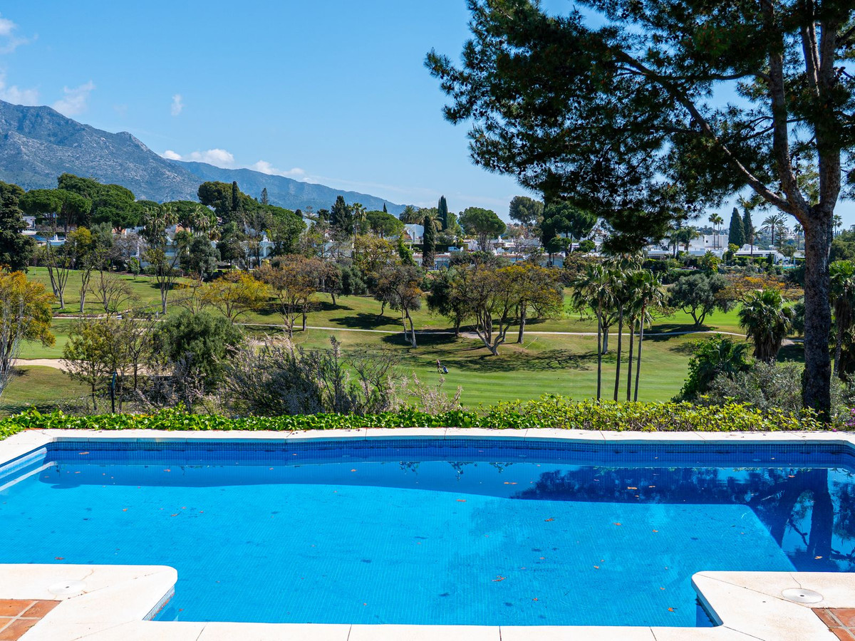 Vrijstaande Villa te koop in Aloha | 7 slaapkamers H5346514