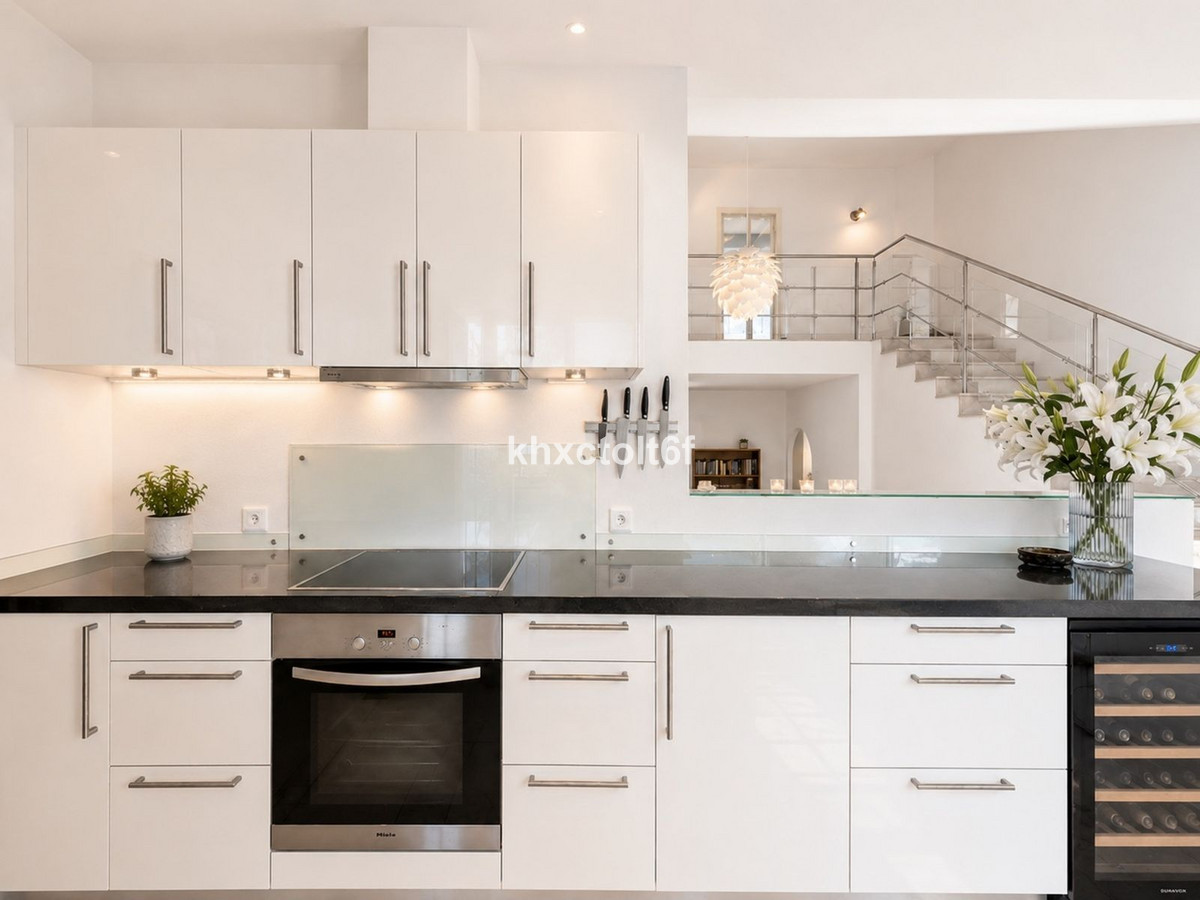 Geschakelde Woning te koop in Aloha | 3 slaapkamers H5392459