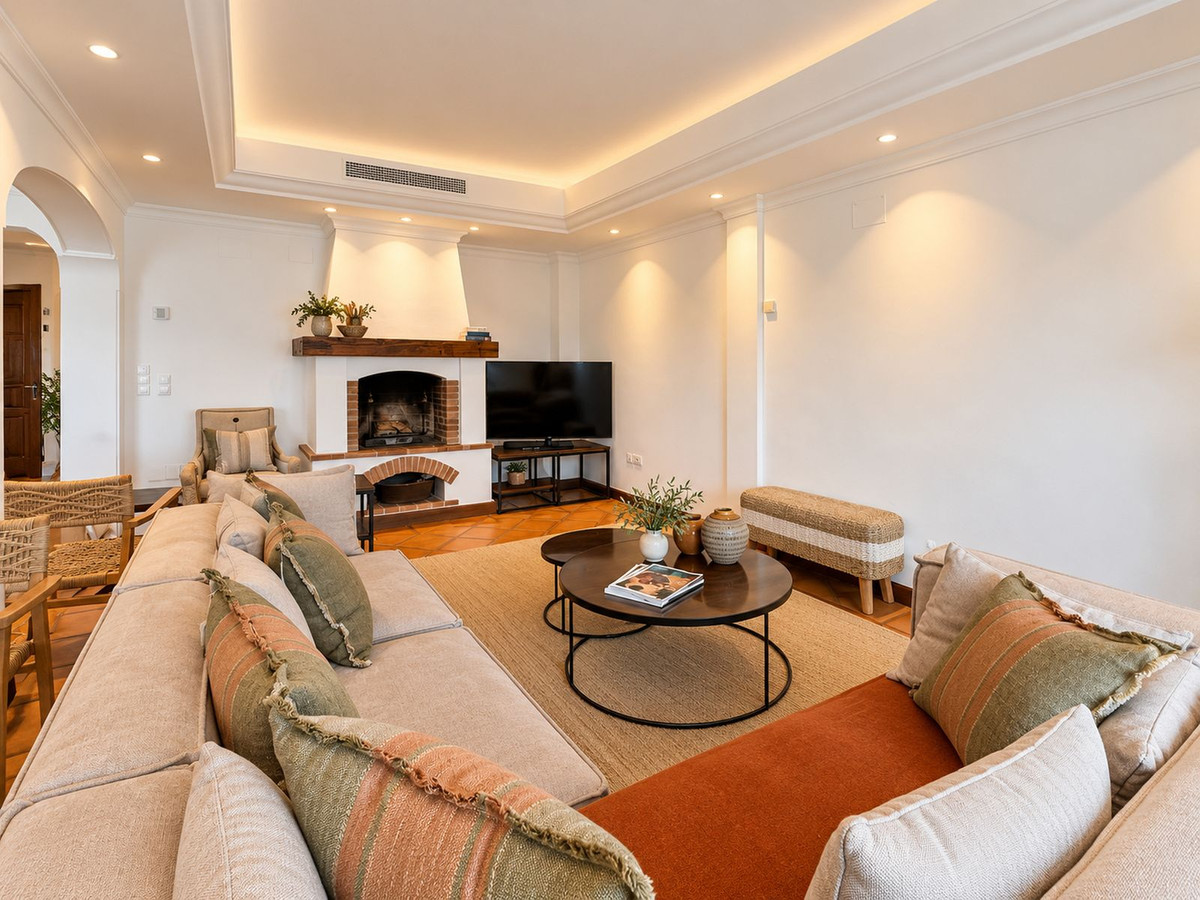 Huis te koop in Aloha | 4 slaapkamers H5515909