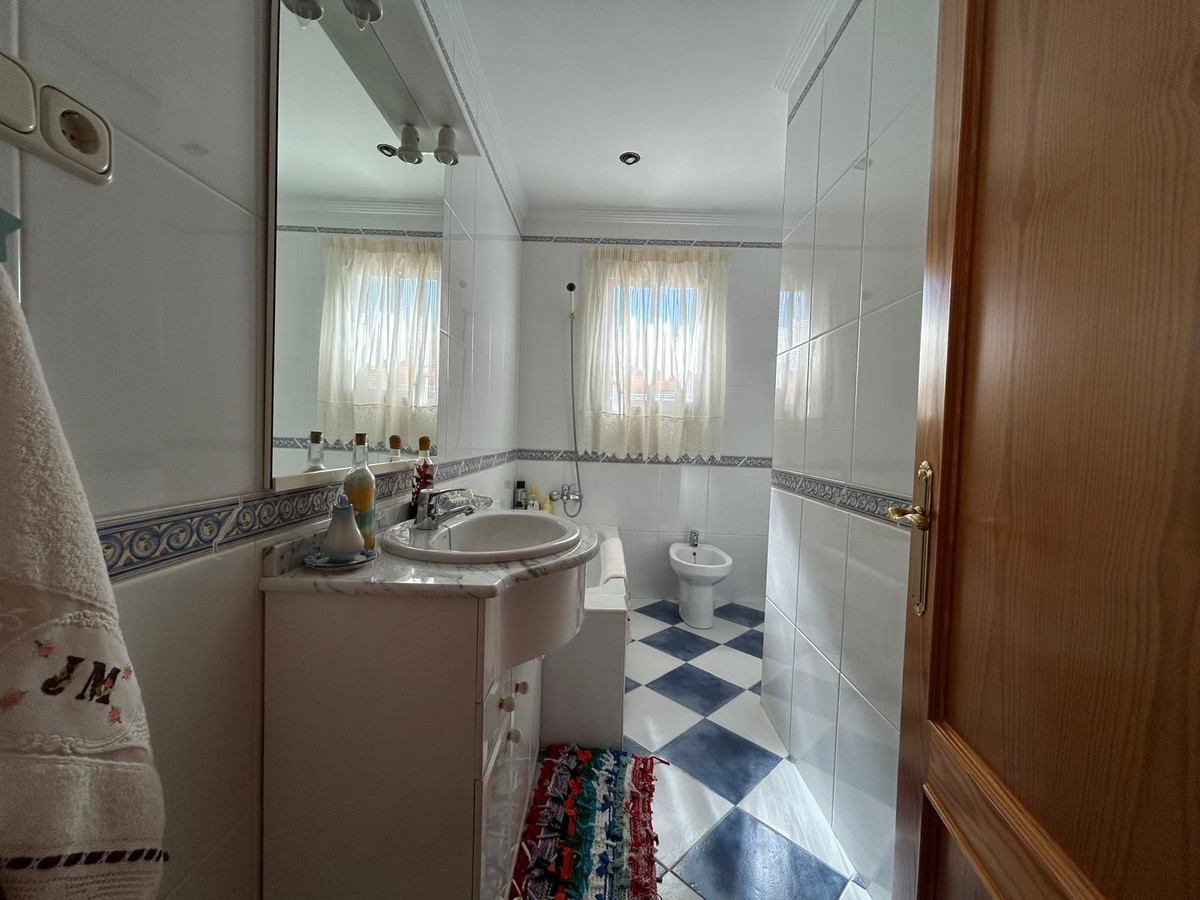 Detached Villa te koop in Alora | 2 slaapkamers H5044603