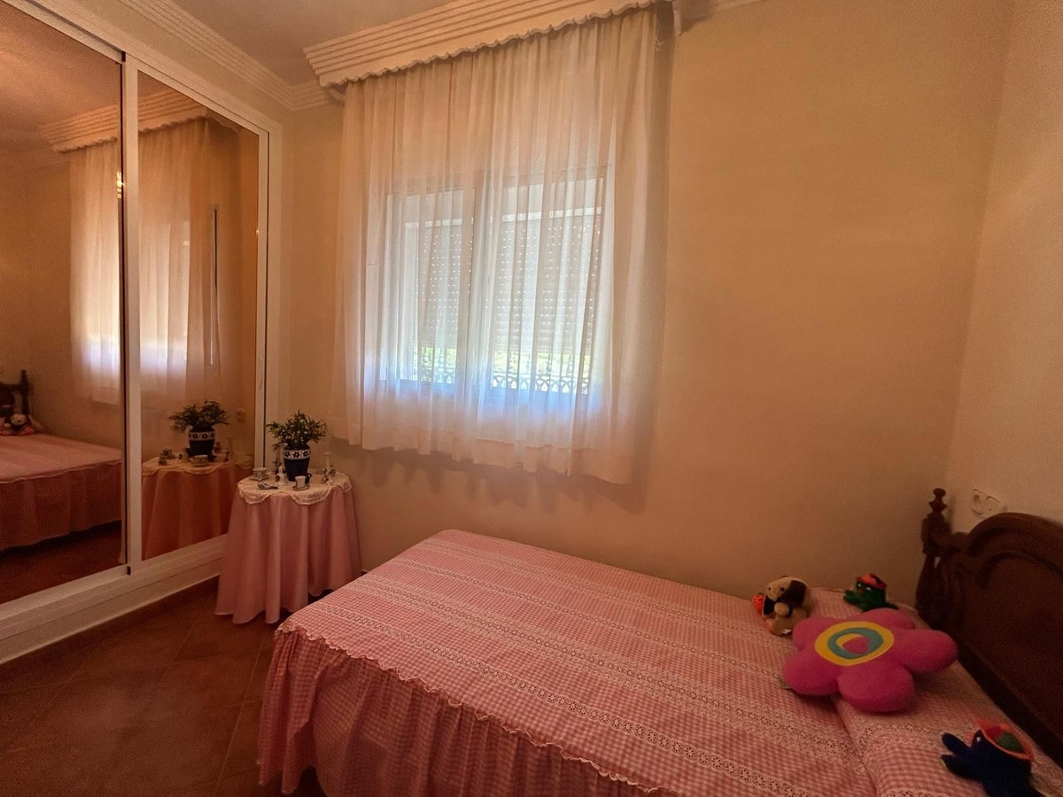 Detached Villa te koop in Alora | 2 slaapkamers H5044603