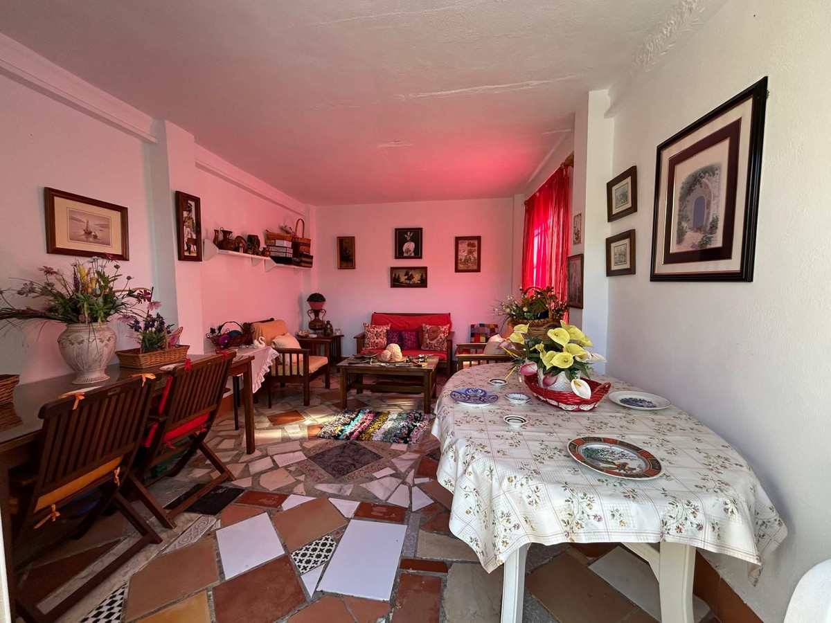Detached Villa te koop in Alora | 2 slaapkamers H5044603