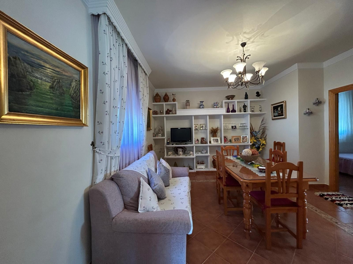 Detached Villa te koop in Alora | 2 slaapkamers H5044603