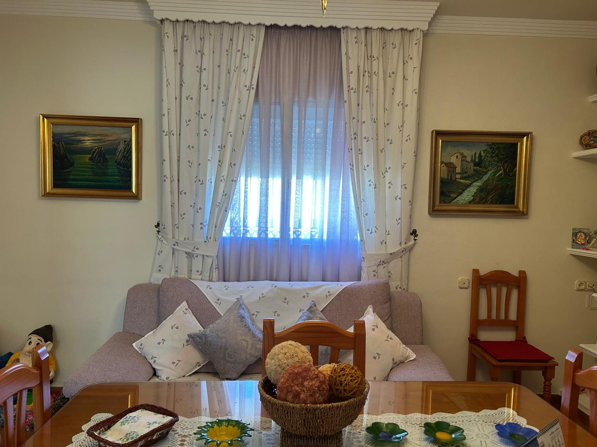 Detached Villa te koop in Alora | 2 slaapkamers H5044603