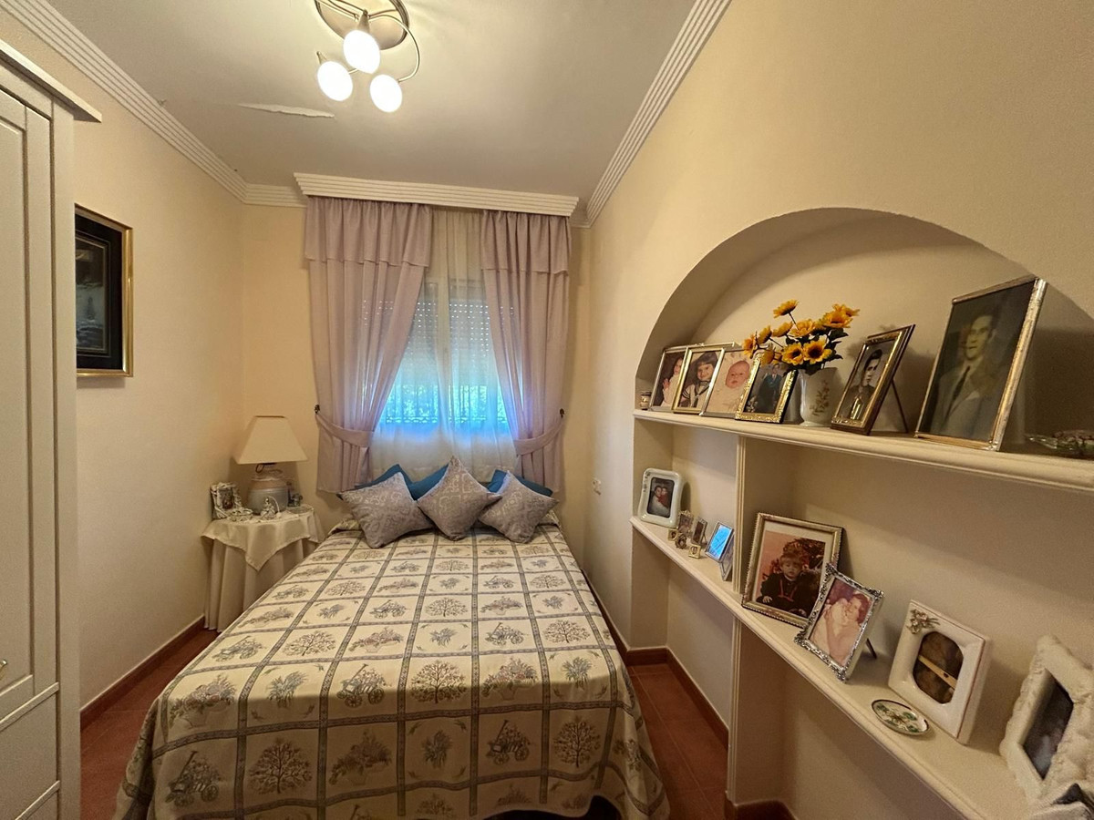 Detached Villa te koop in Alora | 2 slaapkamers H5044603