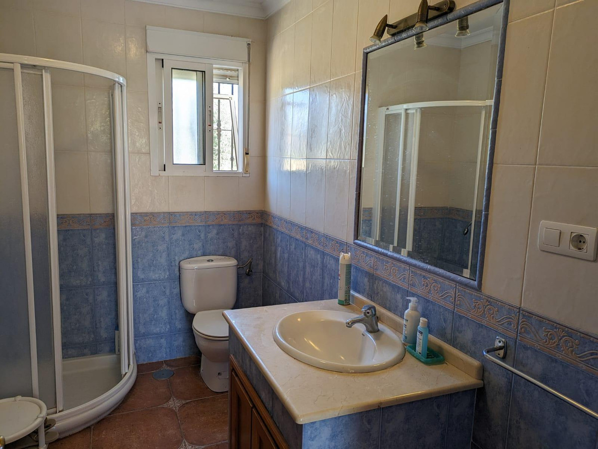 Finca - Cortijo te koop in Alora | 4 slaapkamers H5046790